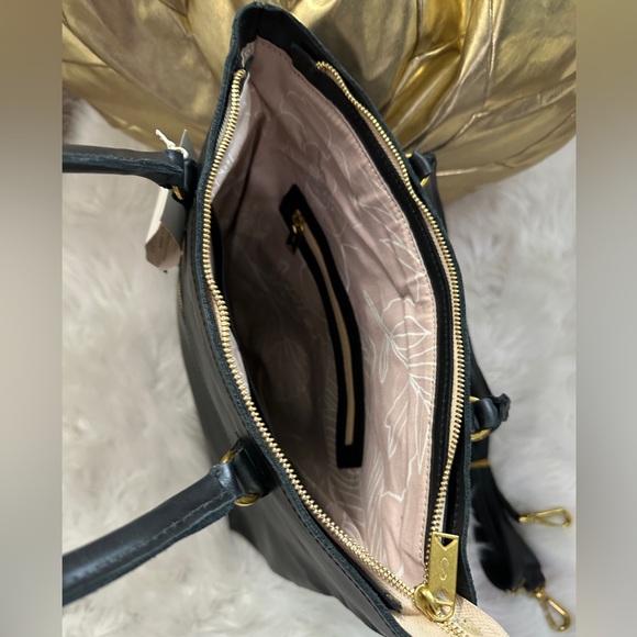 Sseko Convertible Tote in Black - Picture 5 of 13